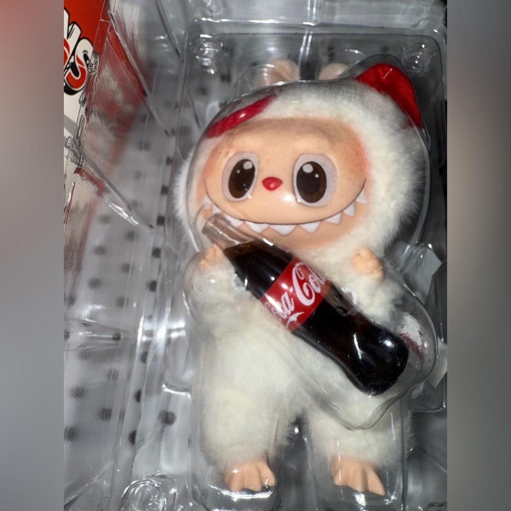POP MART The Monsters COCA-COLA
Series-Vinyl Face HUGE SALE - Picture 3 of 13